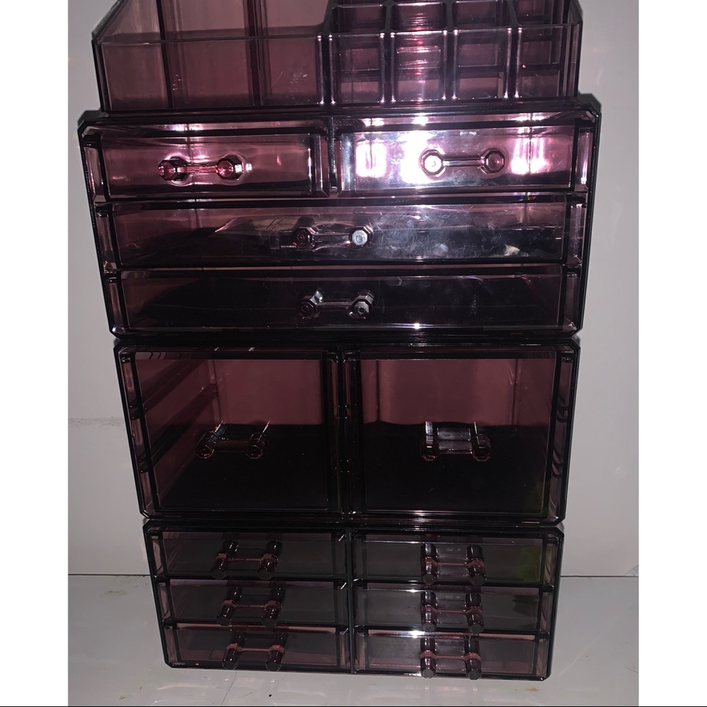 Plastic Makeup Storage